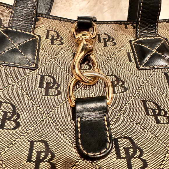 Dooney & bourke canvas and leather trim tote bag 14x9.5x7 - Picture 4 of 13